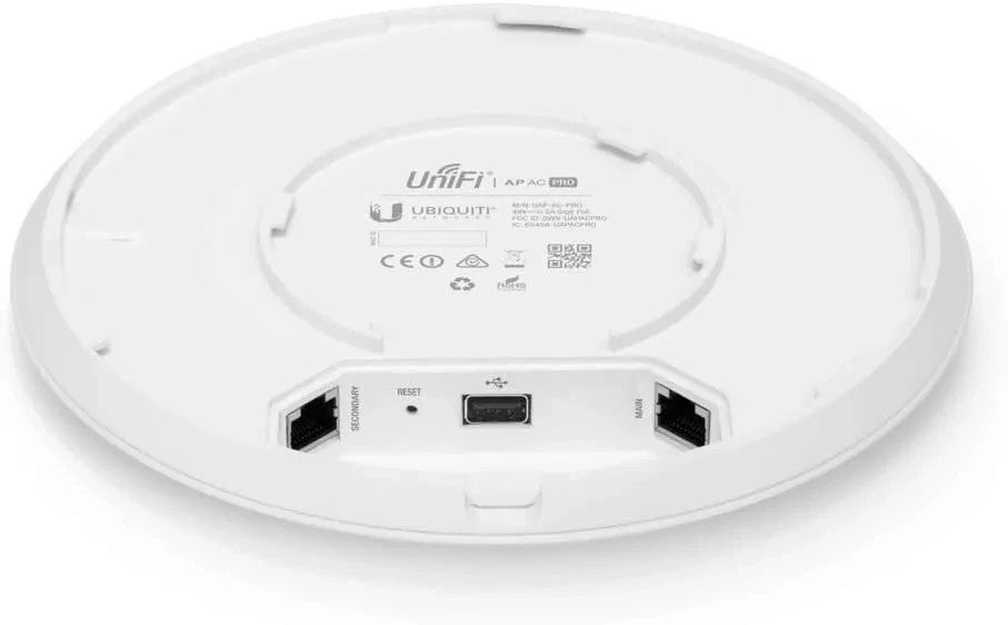 Ubiquiti Networks UAP-AC-PRO Wireless Access Point1