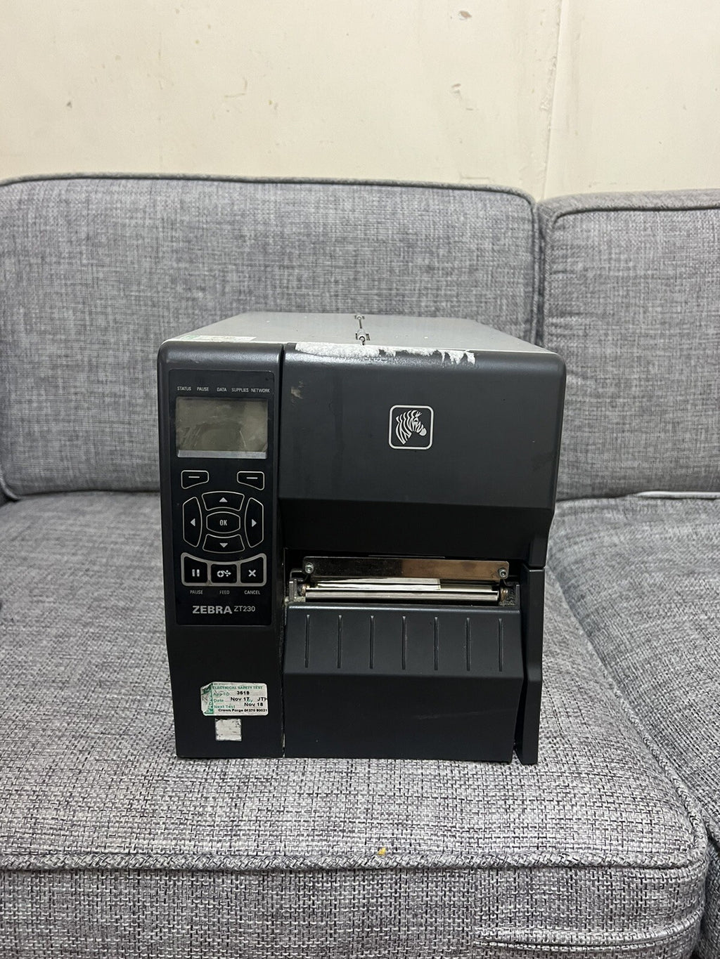 ) Zebra ZT230 4" 300DPI Direct Thermal Label Printer - Wired LAN / USB / Serial1