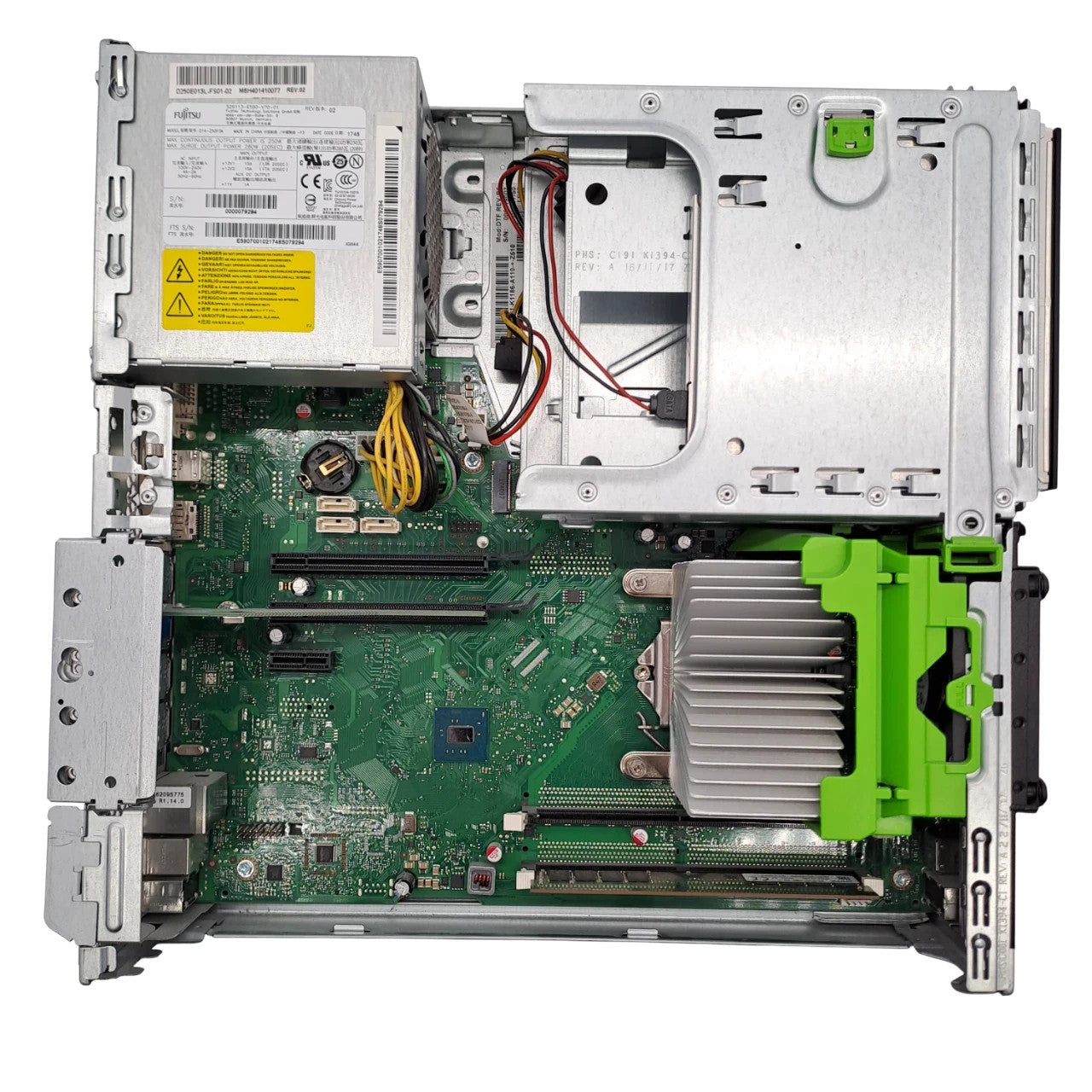 Fujitsu ESPRIMO D556/2/E85+ SFF Core i7-7700 3.6 GHz 8GB 256GB WIN 114