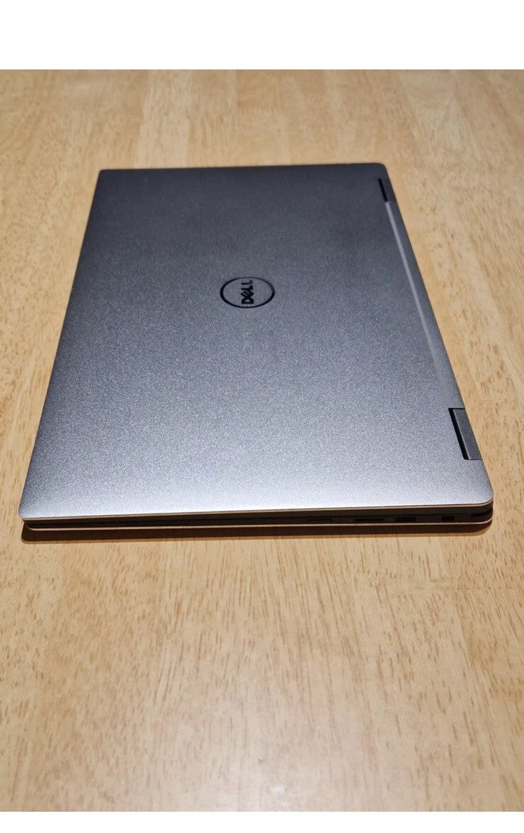 DELL XPS 9365 2-in-1 13.3" QHD+ | i7-7Y75 | 8GB RAM | 256GB SSD | WIN 113