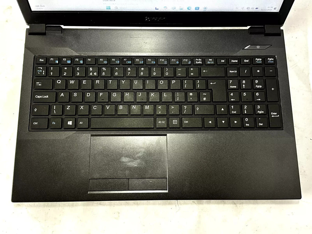 Fast Reliable 15.6" Intel i5-9400 @ 2.90GHz 24GB DDR4 256GB SSD Win 11 Pro2