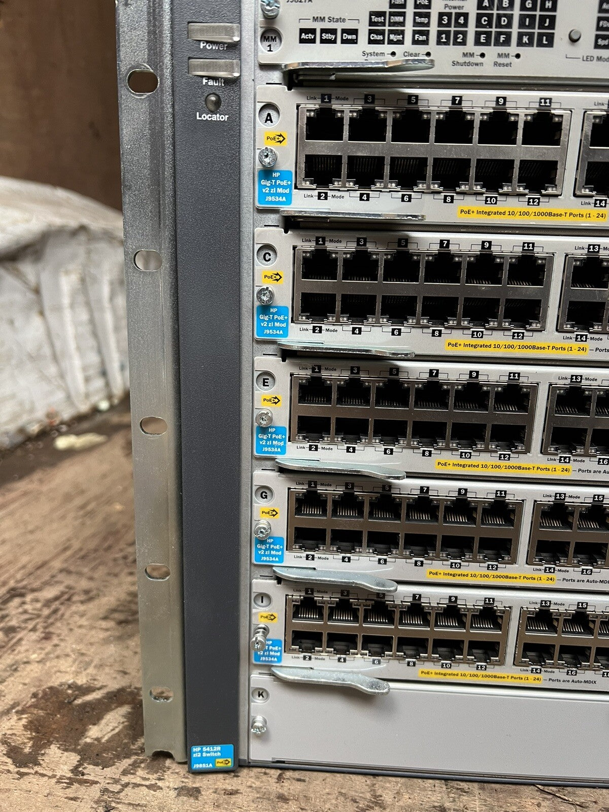 HP 5412R zl2 Switch J9851A ( J9534A X7) ( J0536A X2) TESTED AND WORKING2