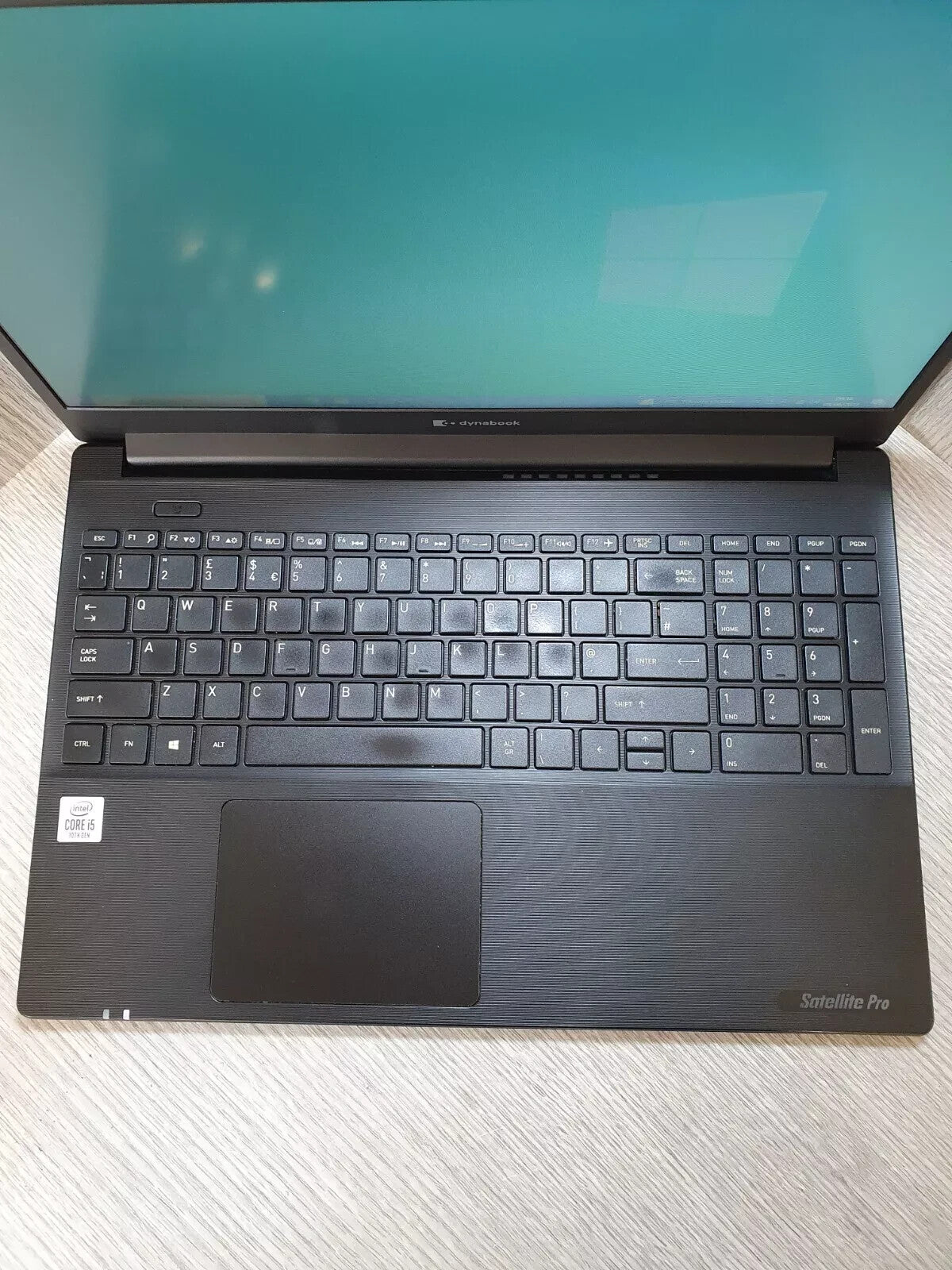 Dynabook Toshiba Satellite Pro L50 | i7-10510U | 8GB RAM | 256GB SSD | WIN 112
