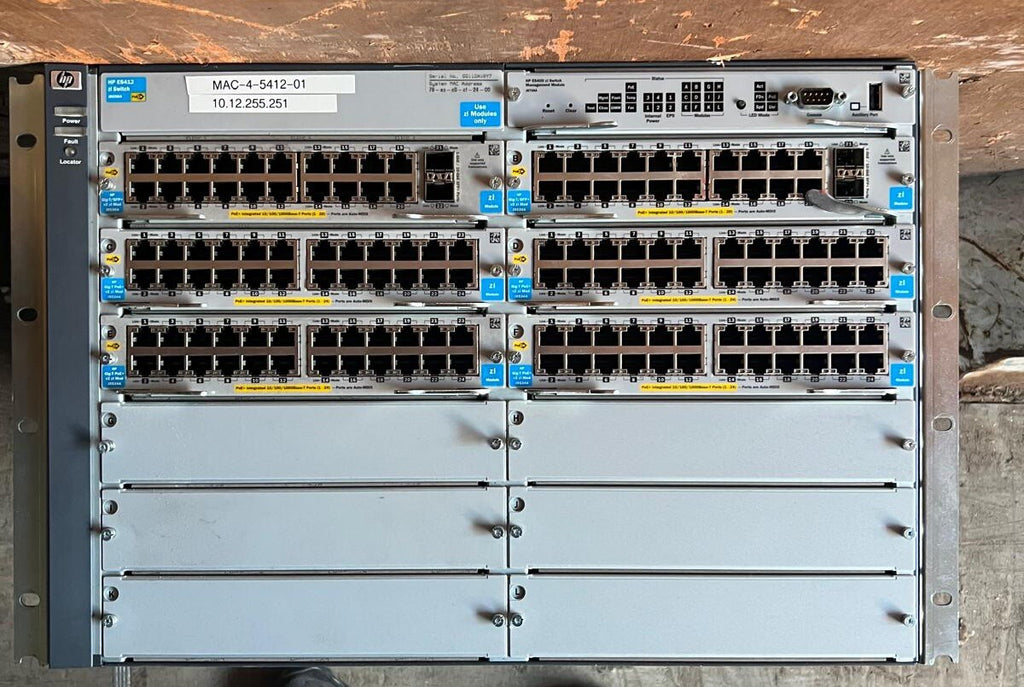 HP E5412 zl J8698A.  X6 - J9534A 0