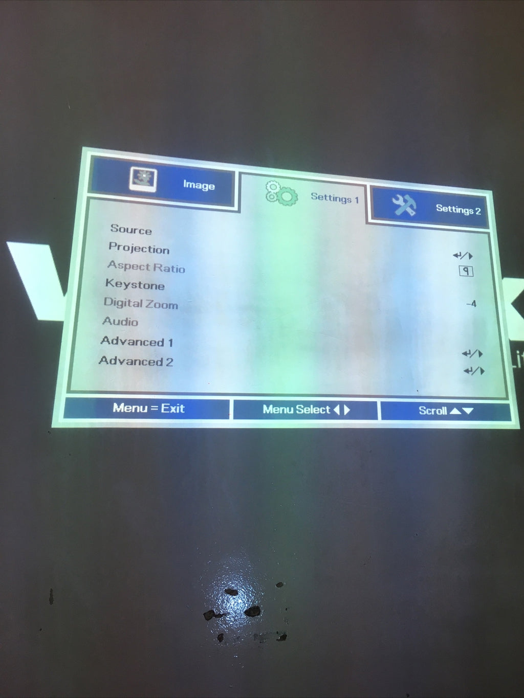 Vivitek D755WT WXGA 3300 Lumens short throw education 2